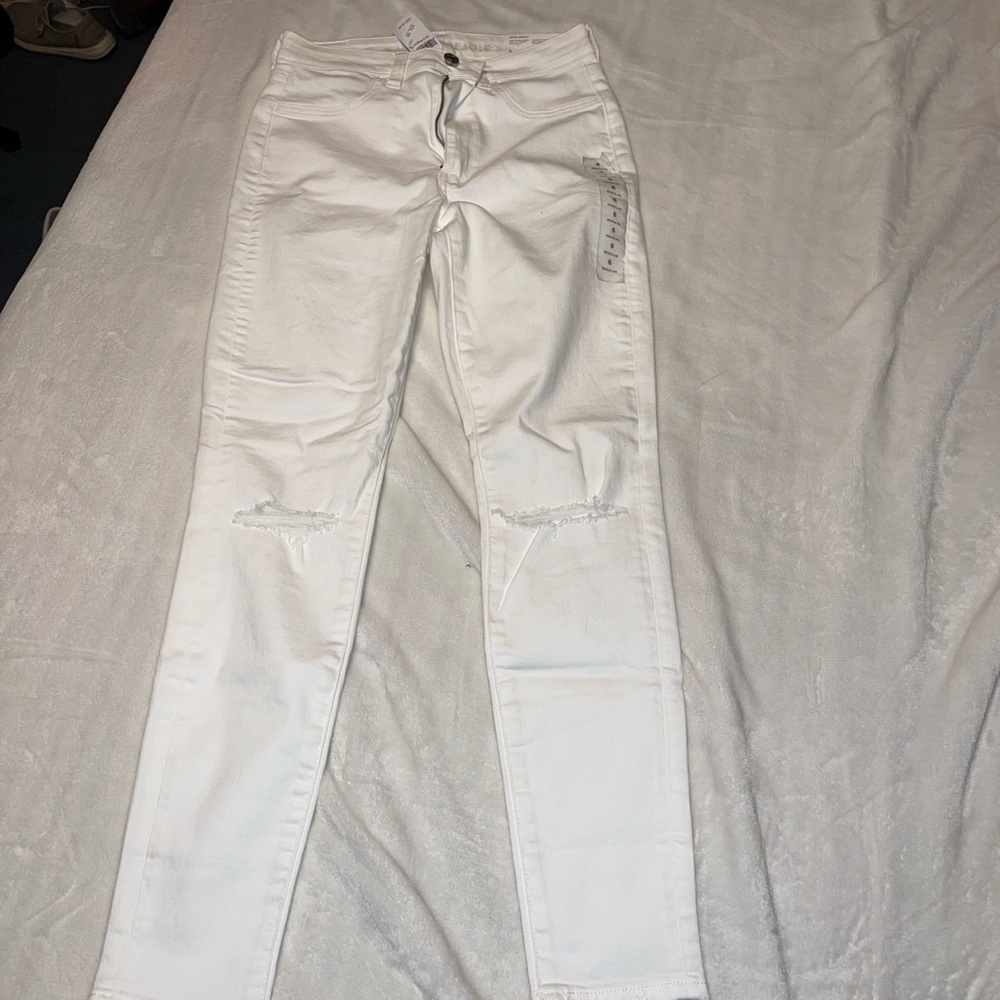 White American Eagle Jeans